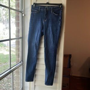 4/$25 SALE OLD NAVY Size 6 rockstar, super skinny, dark wash denim jeans